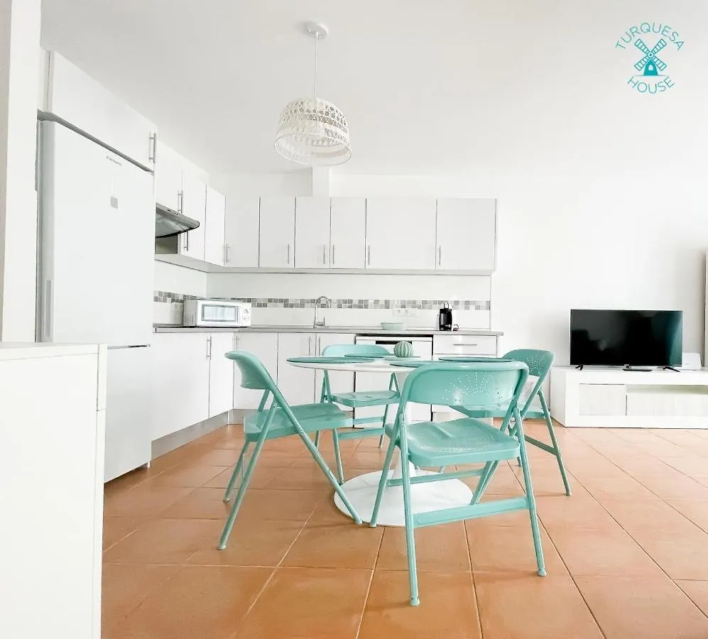 Amazing Turquesa House - Central Town - Wifi Free Apartment Corralejo Spain