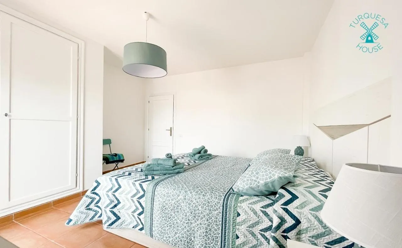 Amazing Turquesa House - Central Town - Wifi Free Apartment Corralejo Spain