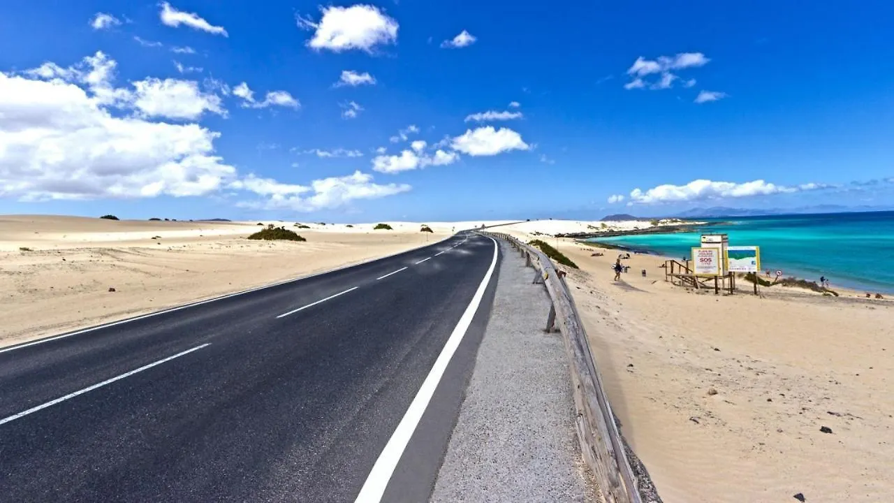 Amazing Turquesa House - Central Town - Wifi Free Apartment Corralejo 0*,  Spain